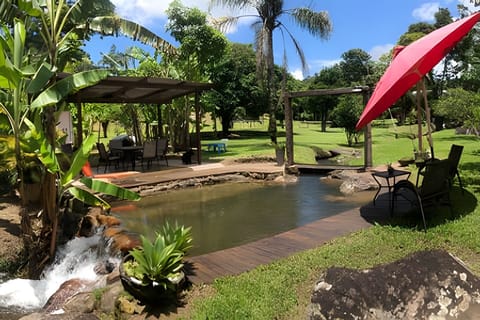 Chalet, 2 Bedrooms, Mountain View | Outdoor dining