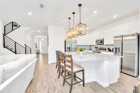 House (Multiple Bedrooms) | Interior