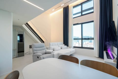 Suite Duplex Terrace | Free WiFi, bed sheets