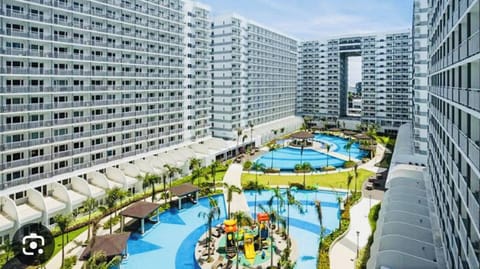 Apartment, 1 Bedroom, Smoking | Pool | Outdoor pool