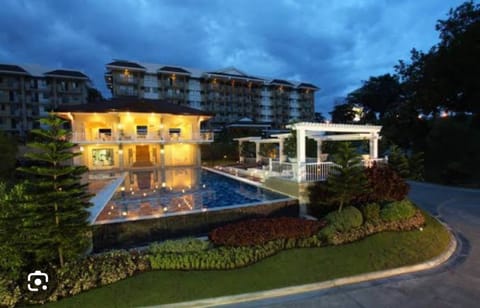 Apartment, 1 Bedroom, Accessible, Smoking | Pool | Outdoor pool