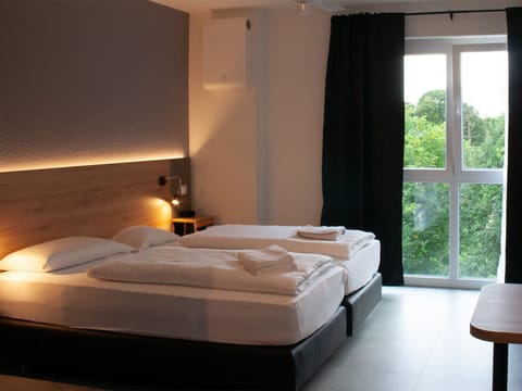 Deluxe Double Room | In-room safe, desk, soundproofing, free WiFi