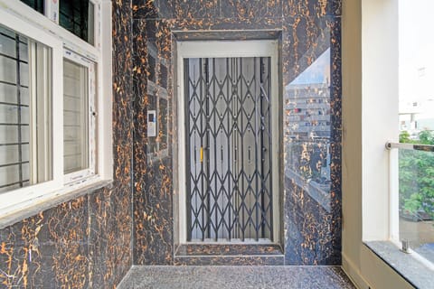 Elevator