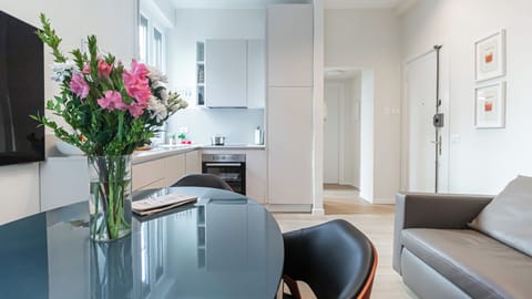 Apartment (1 Bedroom) | Interior