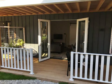 Apartment | Reception