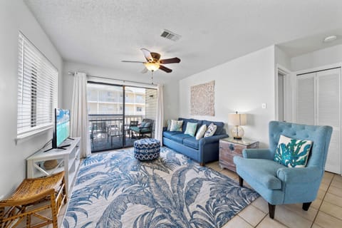 Signature Condo, 2 Bedrooms, Balcony | Living room | 50-inch Smart TV with cable channels