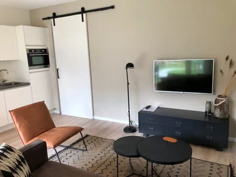 Apartment | Living room