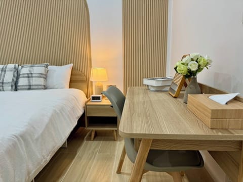 Standard Room, Non Smoking, Microwave | Desk, laptop workspace, free WiFi