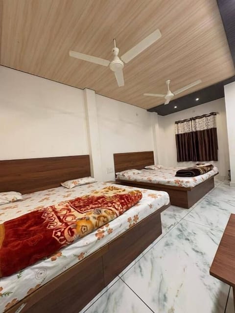 Family Double Room | WiFi (free)