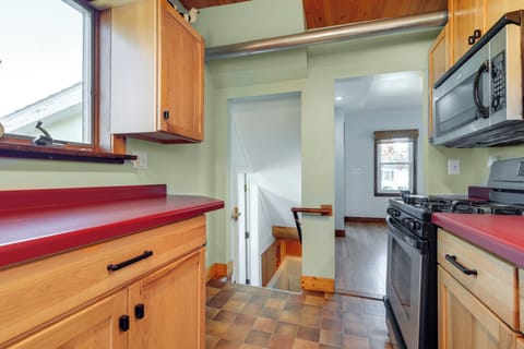 Cottage (2 Bedrooms) | Interior