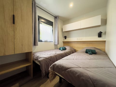 Blackout drapes, soundproofing, free WiFi, wheelchair access