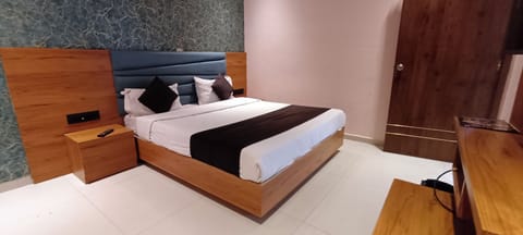 Double Room, City View