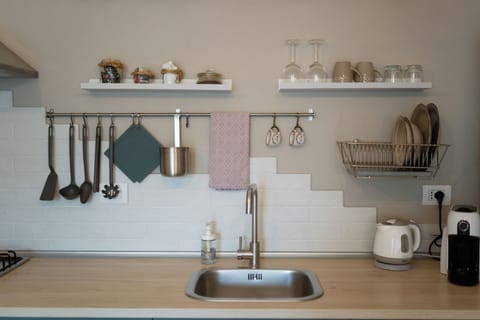 Standard Apartment | Private kitchen | Full-size fridge, oven, stovetop, espresso maker