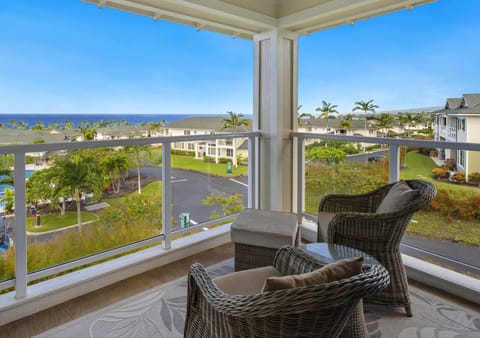 Condo, 2 Bedrooms | Property grounds
