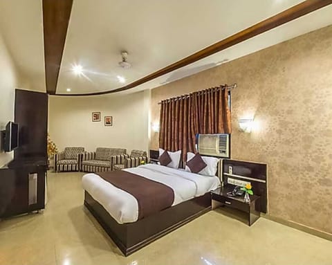 Superior Room | Iron/ironing board, free WiFi