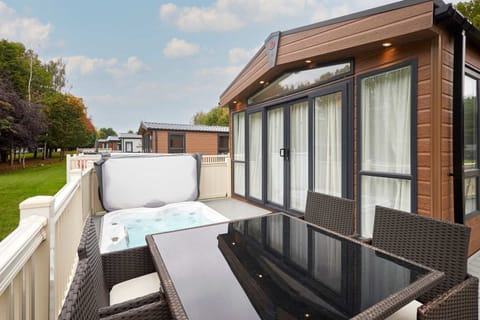 House | 2 bedrooms, Internet