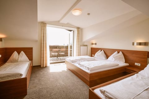 Desk, free cribs/infant beds, free WiFi, bed sheets