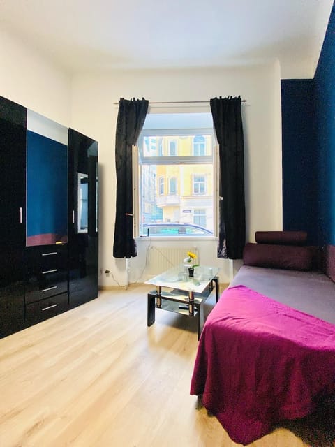 Basic Apartment | Iron/ironing board, free WiFi