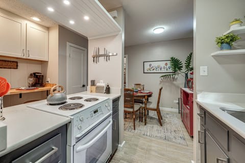 Apartment (1 Bedroom) | Interior