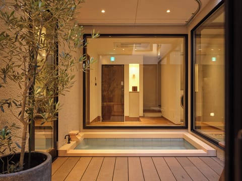 Luxury Villa | Bathroom