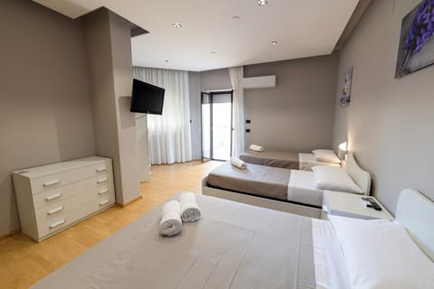 Condo, Balcony, City View | Free WiFi