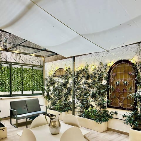Double Room, Courtyard View | Terrace/patio