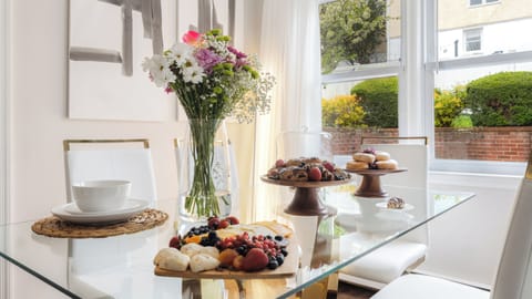 Luxury Villa, Garden View | Dining