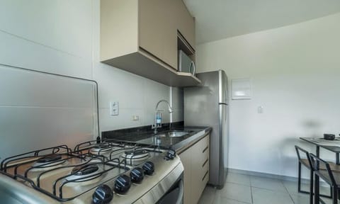 Basic Apartment | Private kitchen