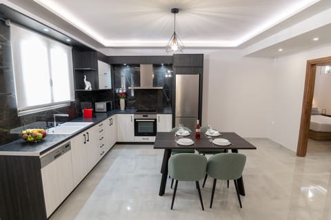 Microwave, dishwasher, coffee/tea maker, highchair