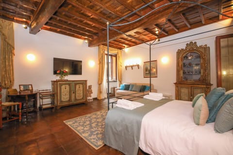 Apartment (1 Bedroom) | 1 bedroom, iron/ironing board, cribs/infant beds, bed sheets