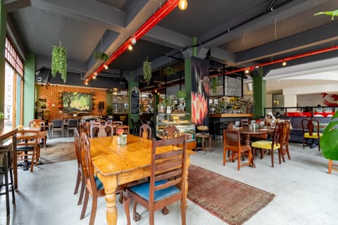 Lunch and dinner served, local cuisine