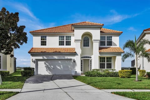 House, 6 Bedrooms | Exterior