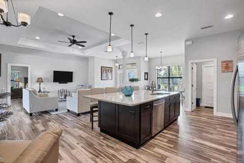 House, 3 Bedrooms | Interior