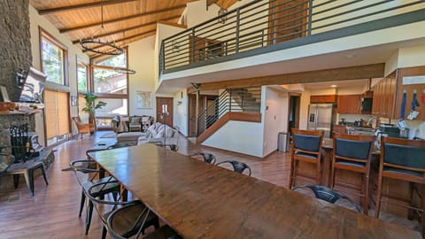House, 5 Bedrooms | Interior
