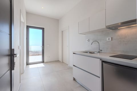 Microwave, dishwasher, coffee/tea maker, highchair