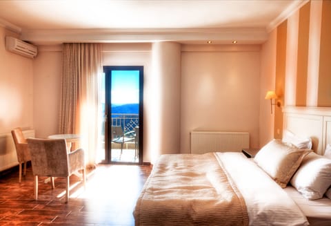 Superior Double or Twin Room | Egyptian cotton sheets, premium bedding, down comforters, pillowtop beds