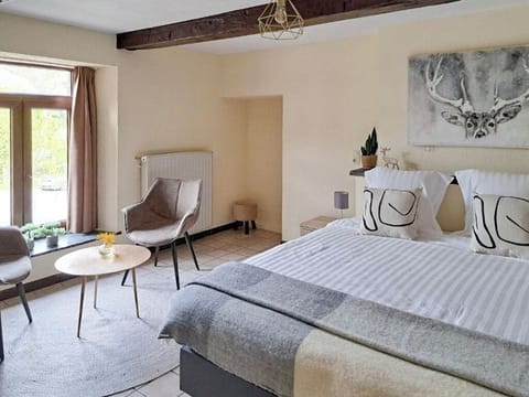 Classic Triple Room | Free WiFi, bed sheets