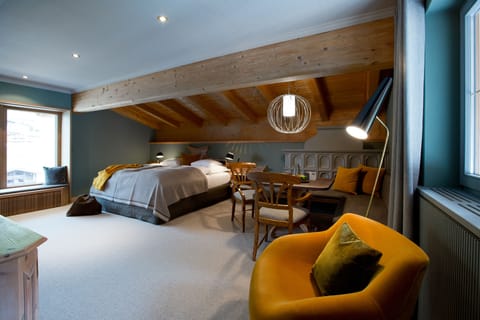 Double Room (Kriegerhorn) | Living area | Flat-screen TV, DVD player, MP3 dock