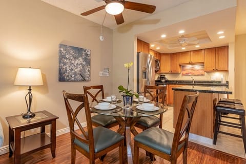 Condo, 1 Bedroom | Dining