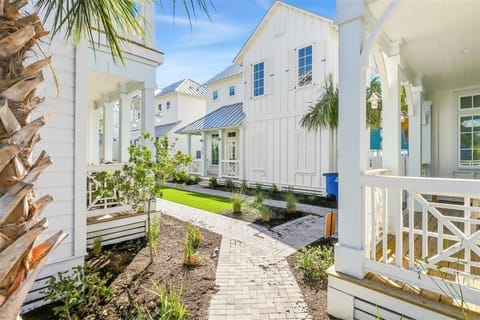 Cottage (2 Bedrooms) | Interior