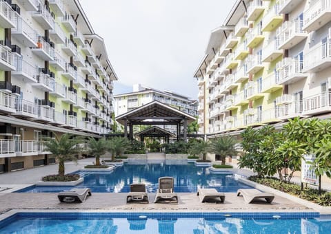 Condo, Accessible, Balcony | Pool | Outdoor pool
