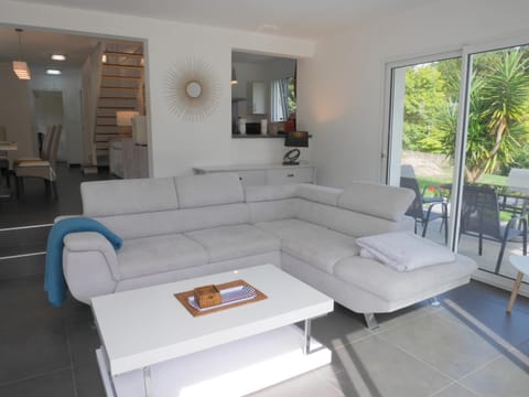 House | Living room