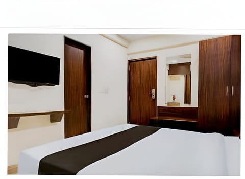 Standard Single Room | Free WiFi, bed sheets