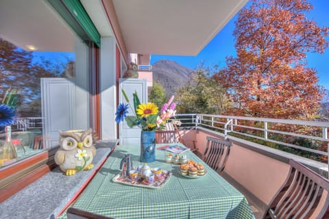 Standard Apartment, Multiple Bedrooms (Appartamento Residenza Chiara) | Outdoor dining