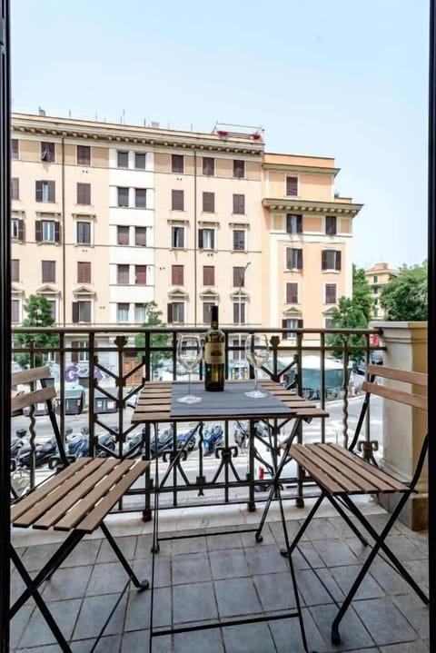 Superior Double Room, City View | Outdoor dining