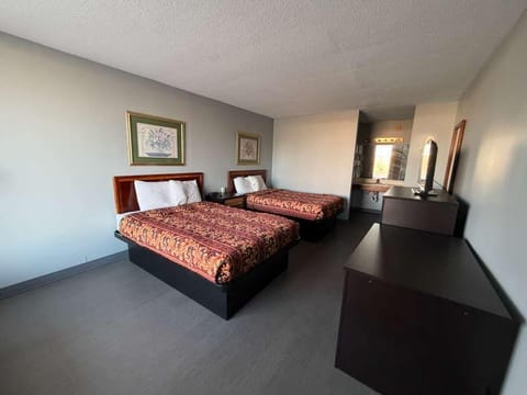 Basic Double Room | Free WiFi