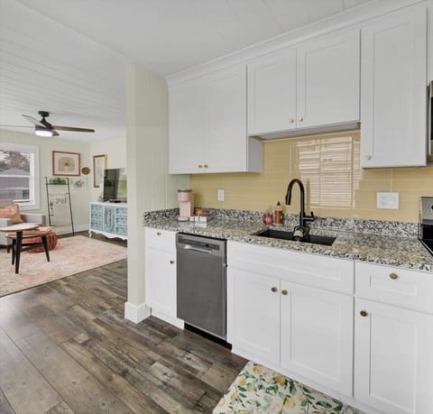 Family Bungalow, Non Smoking | Private kitchen | Microwave, highchair