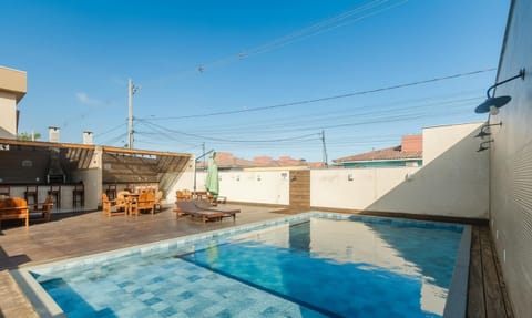 Basic Apartment | Pool | Outdoor pool