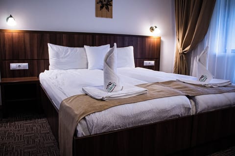 Soundproofing, free WiFi