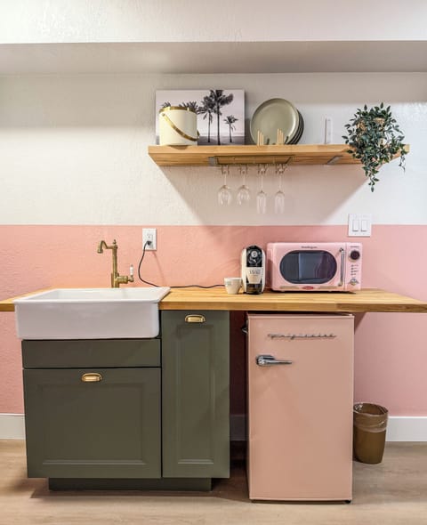 Private kitchenette